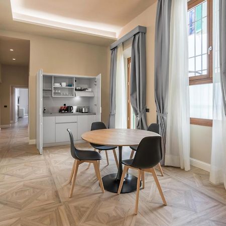 Hotel Adamas Флоренція Екстер'єр фото